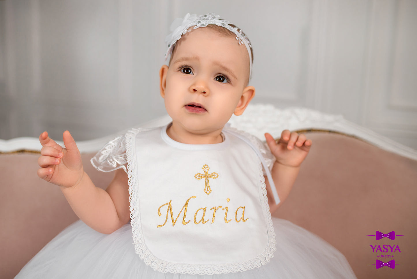 Personalized baby bib
