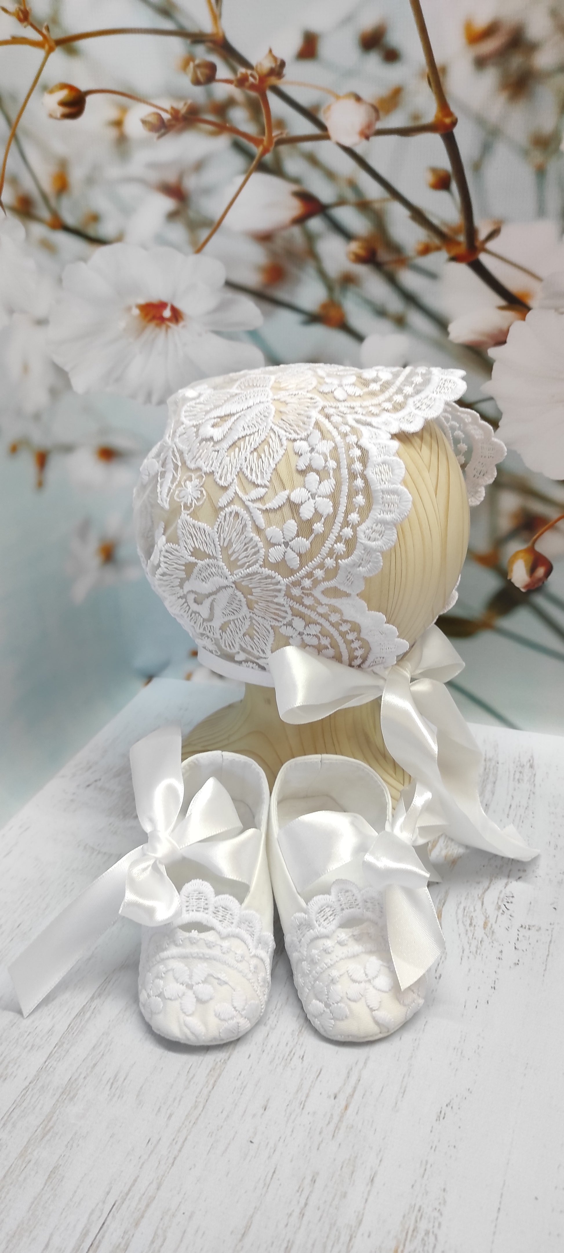  Christening bonnet and shoes