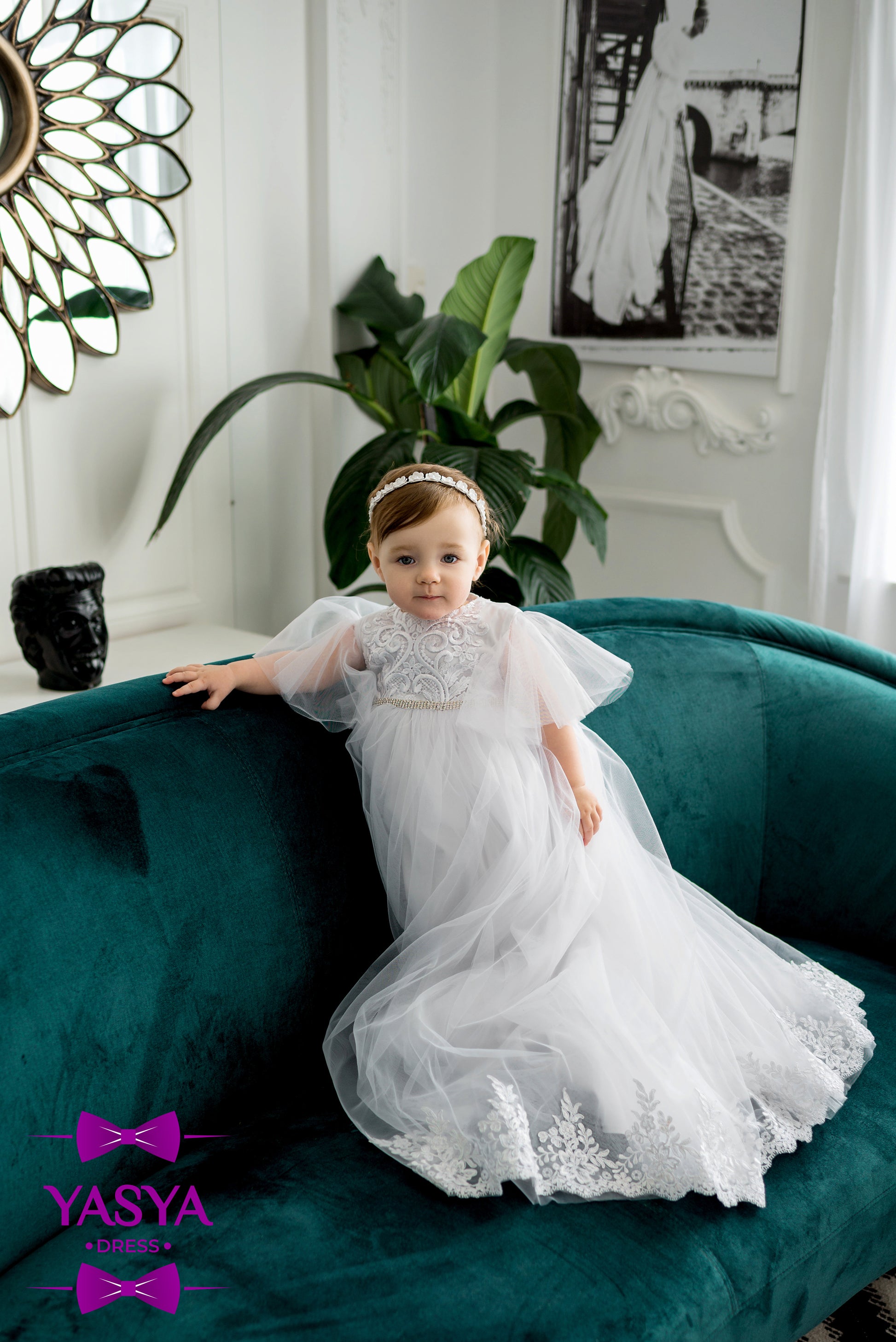 Baby Girl Christening Gown White Lace 9-12 months / Gown+headband+shoes Baby Girl Christening Gown White Lace 9-12 months / Gown+headband+shoes