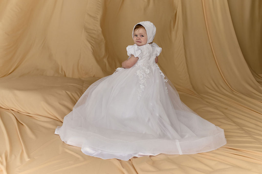 White Newborn Long Christening Dress with Satin Puff Sleeves and Lace Appliqué — Classic Baptism Gown for Baby Girl